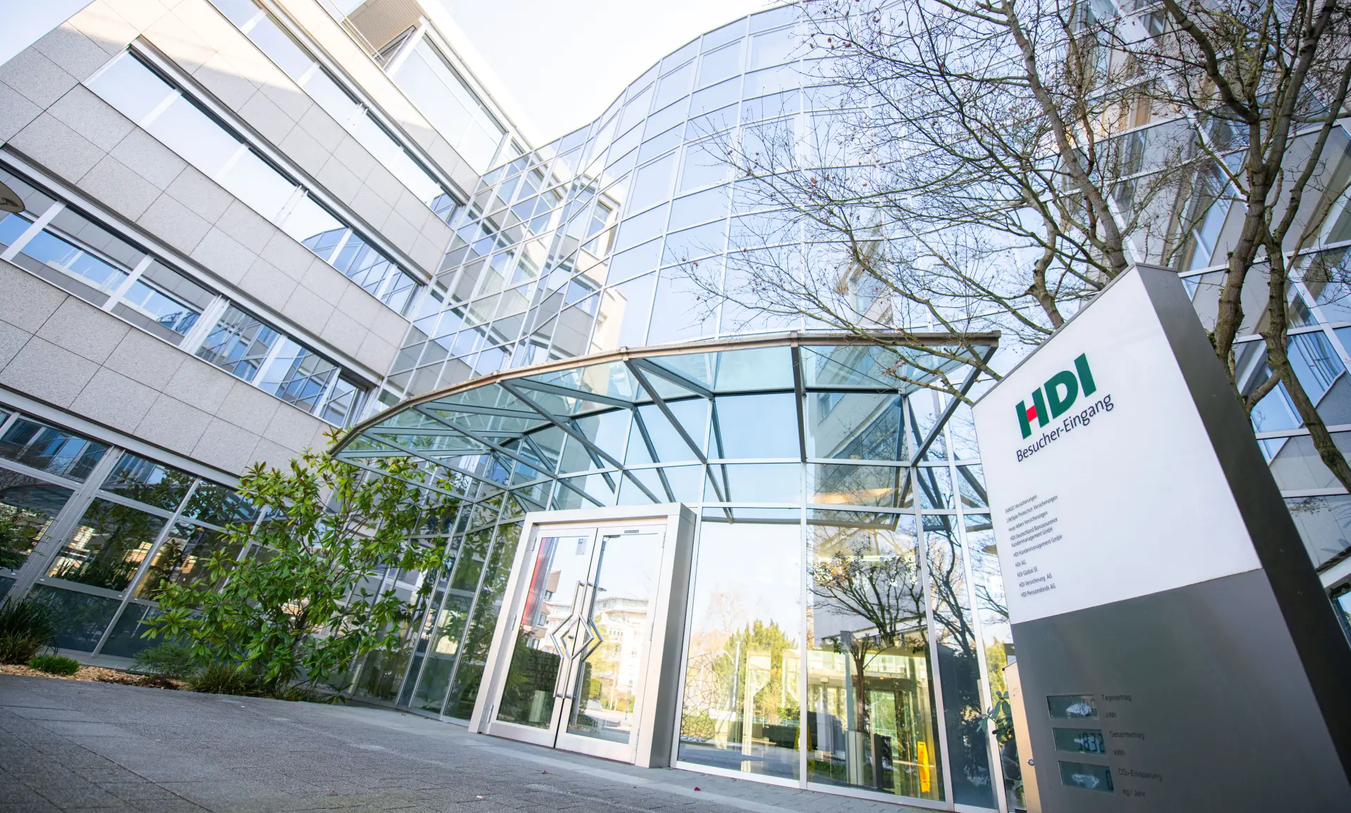 Modernes Bürogebäude der HDI